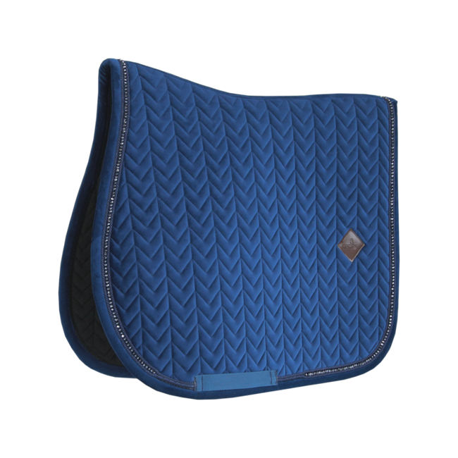 Kentucky Derka Velvet Pearls