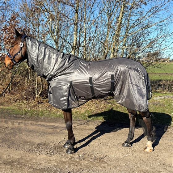 RK Derki przeciw owadom z klapą na brzuch